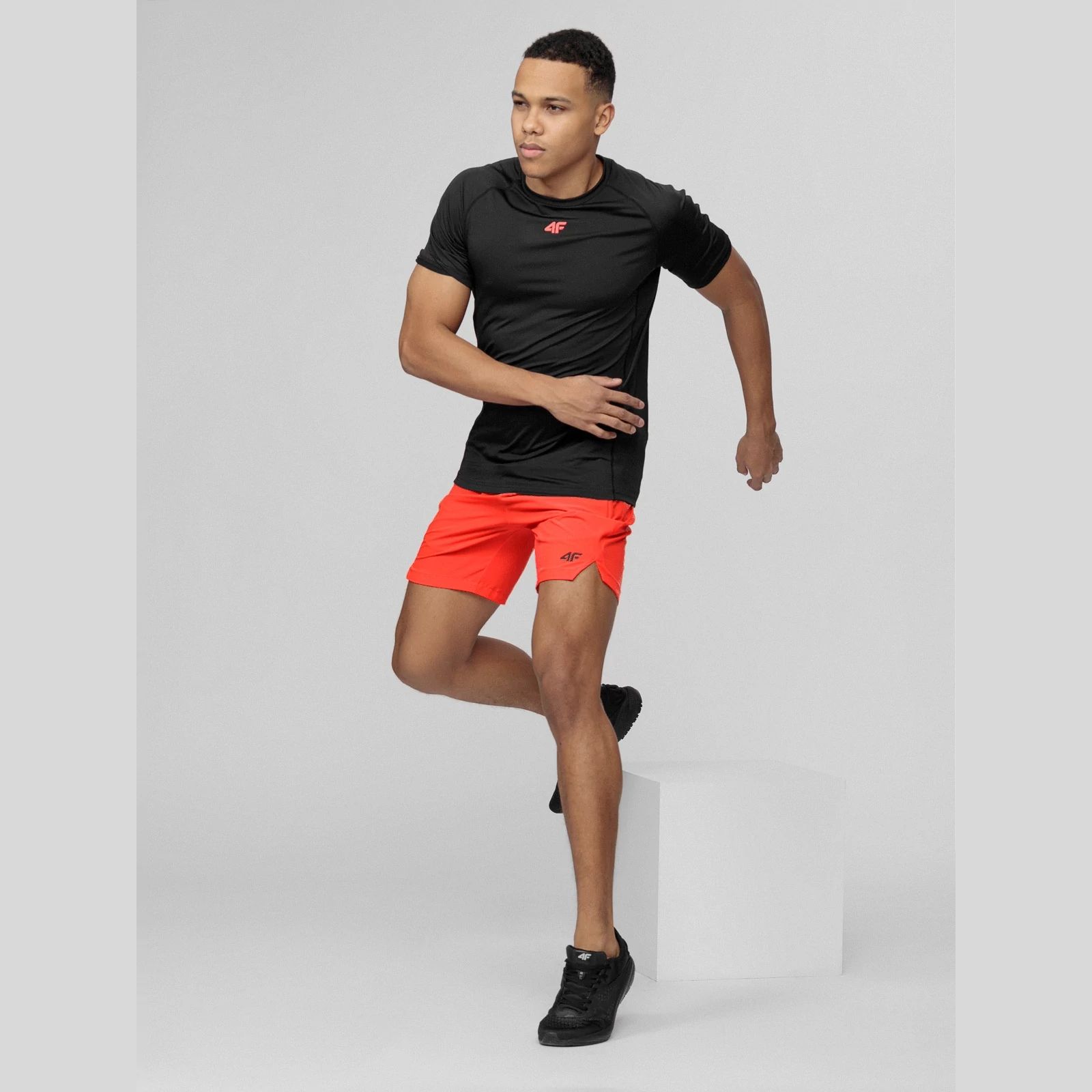 Shorts -  4f Pantaloni scurți funcționali pentru bărbați SKMF014