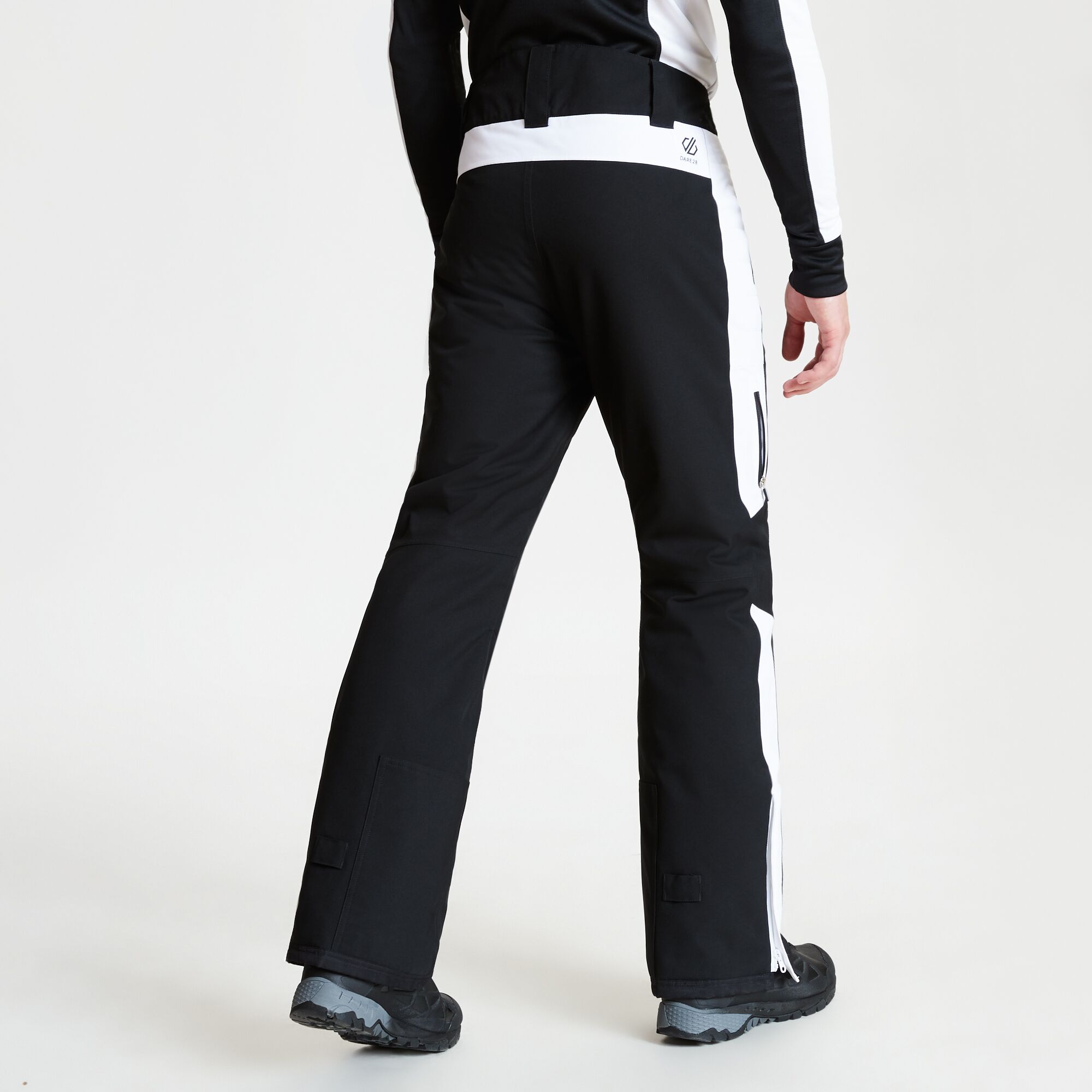 Discover more than 70 black ski pants super hot - in.eteachers