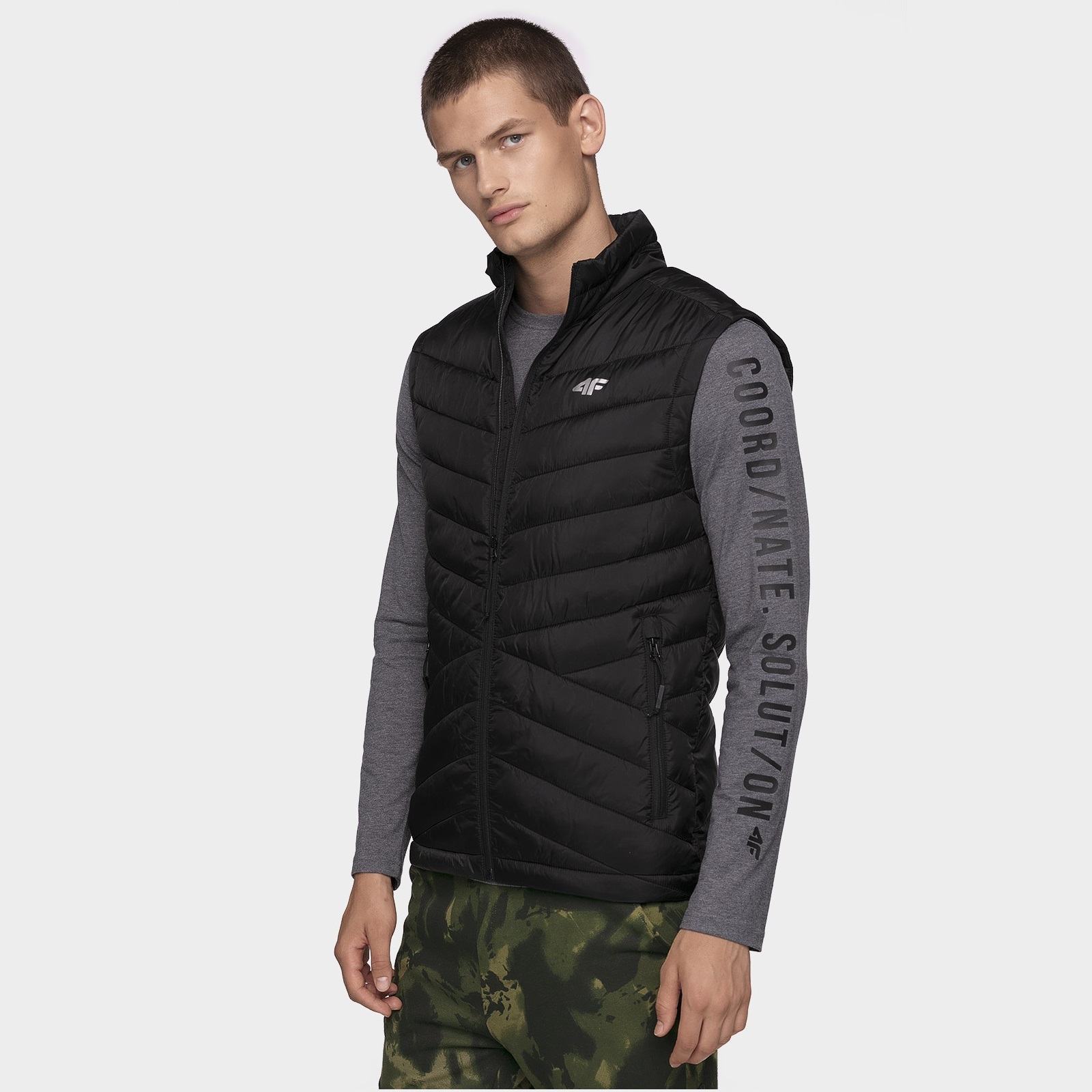 Jackets & Vests -  4f Men Synthetic Down Vest KUMP001