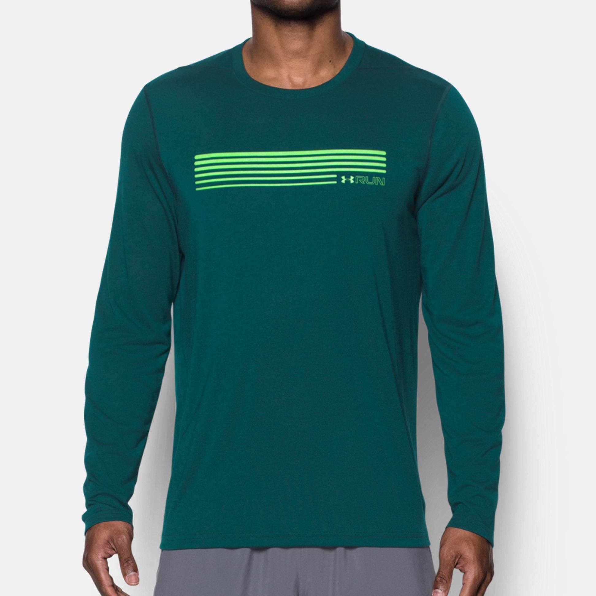 Sweatshirts -  under armour Run Graphic Long Sleeve T-Shirt 9042